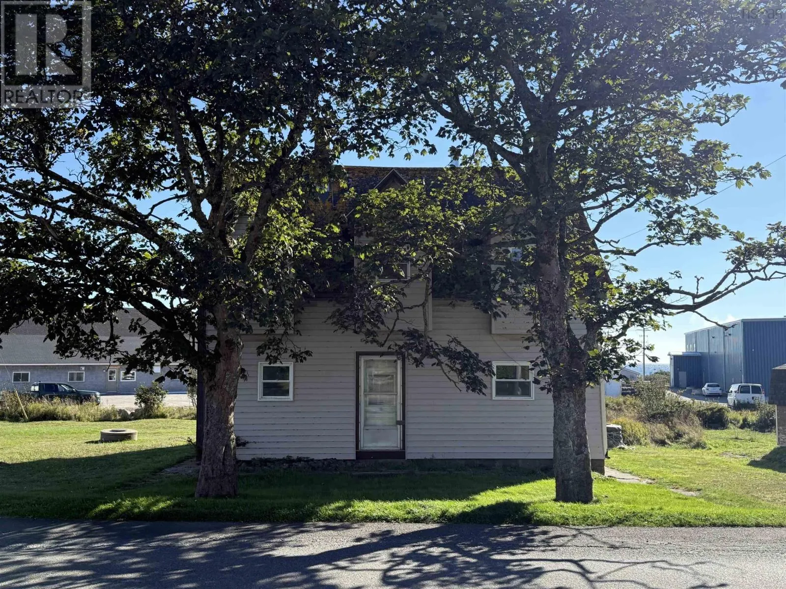 2686 Main Street