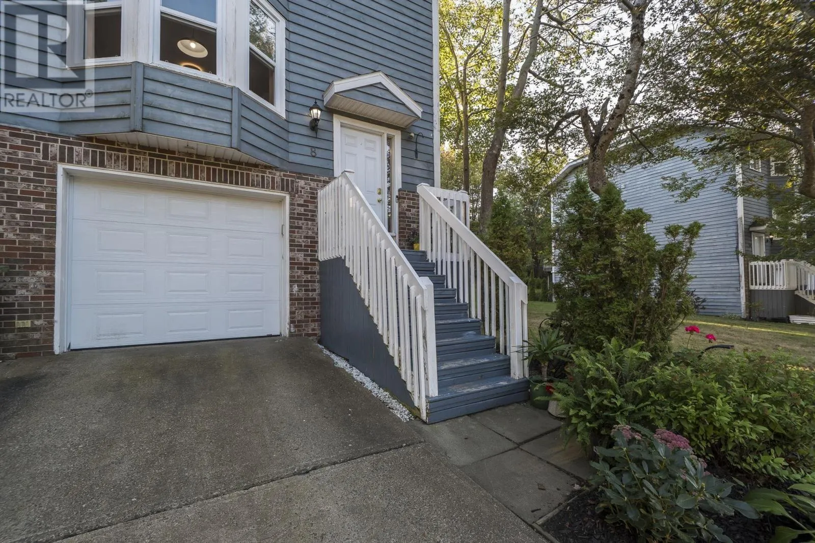 8 Remington Court