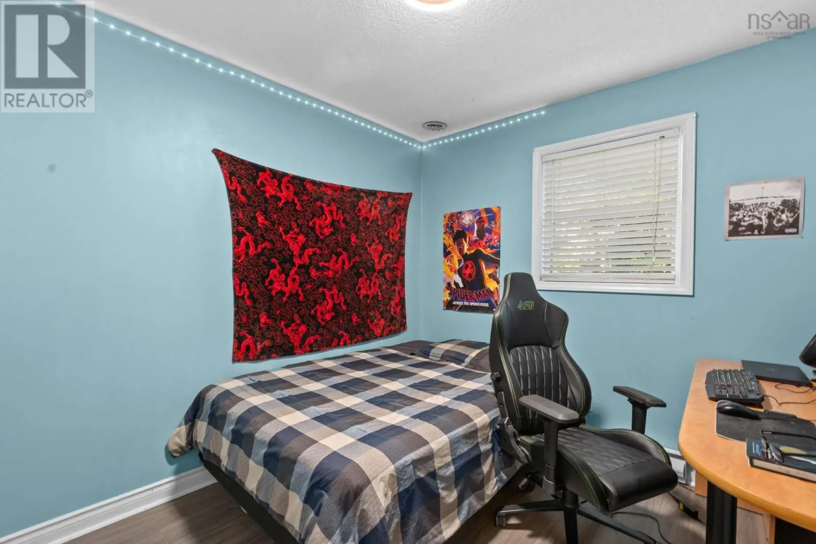 8 Remington Court