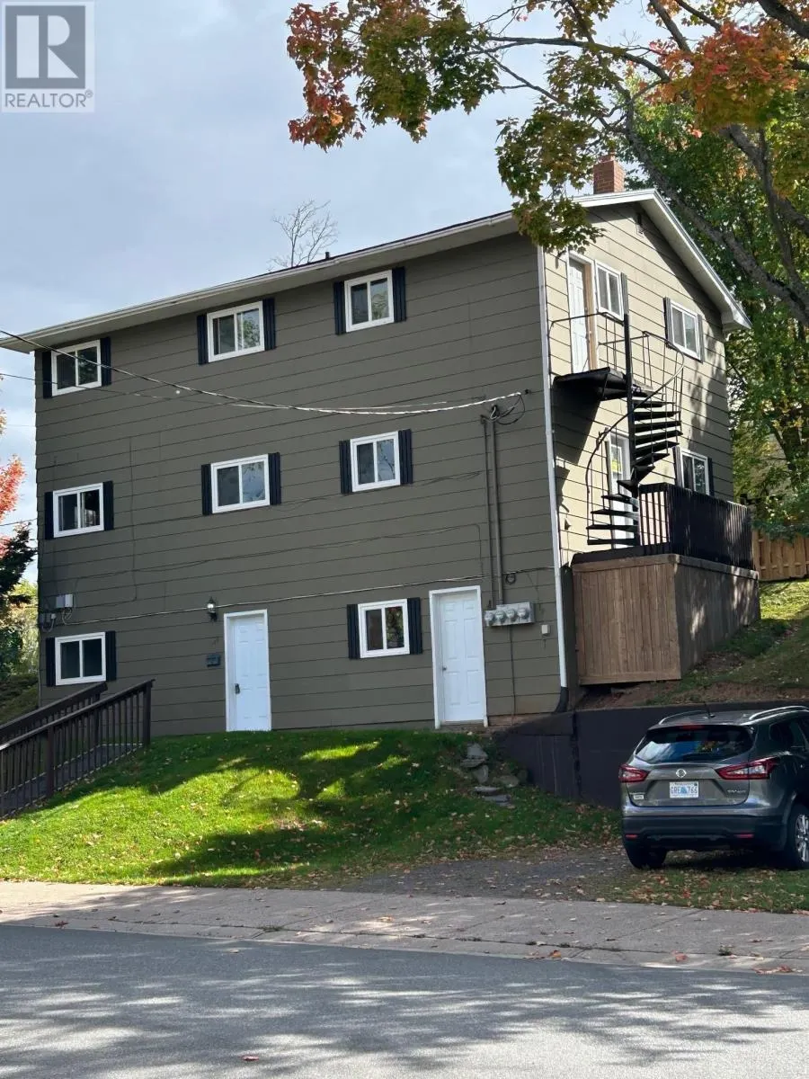 36 Lyman Street