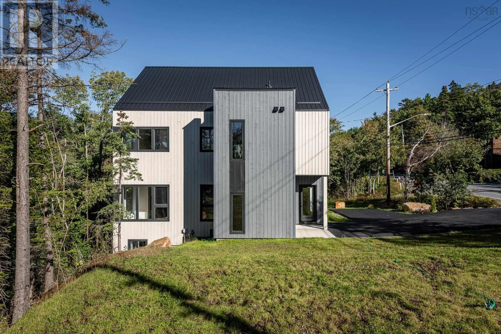 3080 Purcells Cove Road