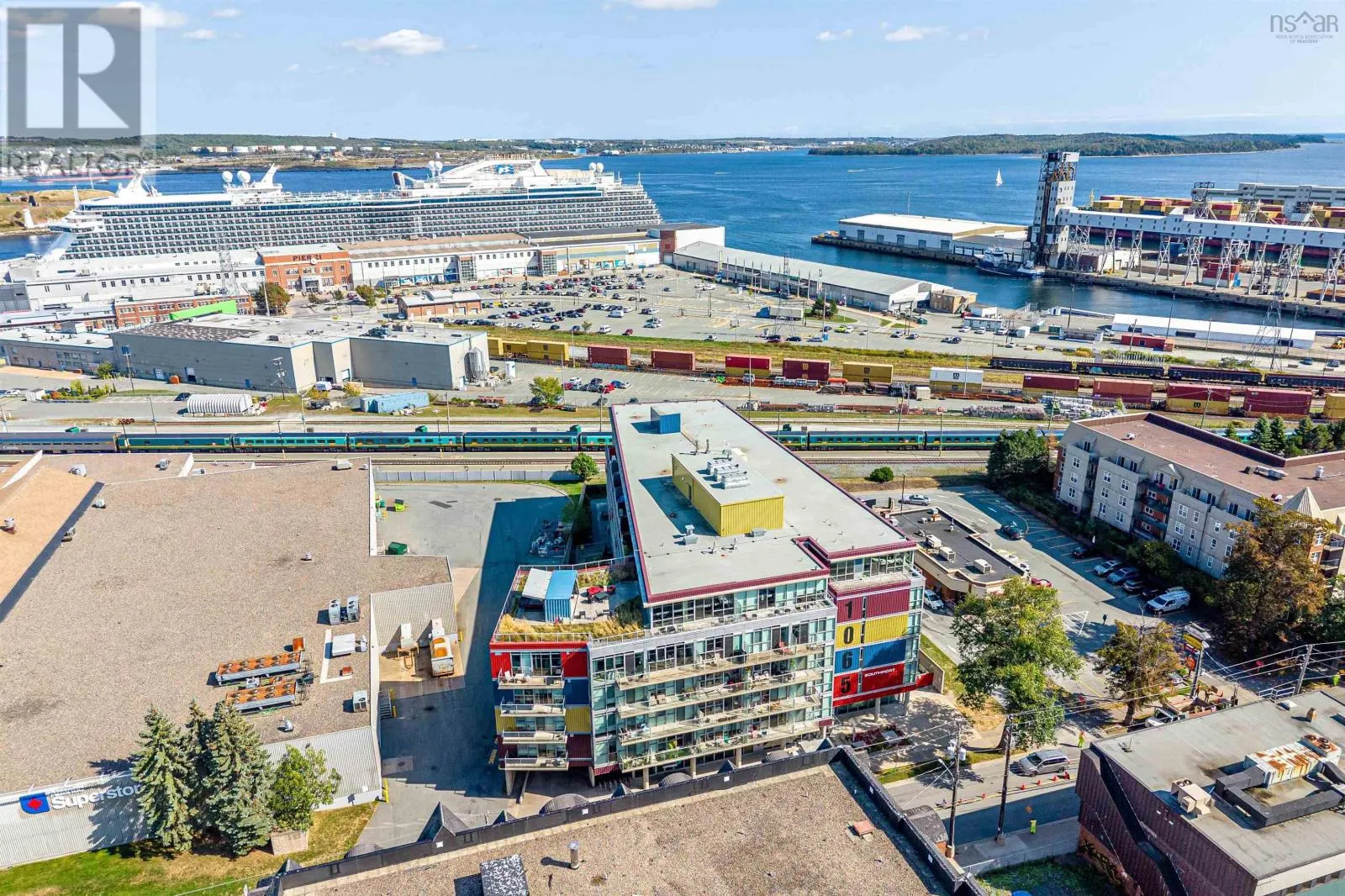 613 1065 Barrington Street