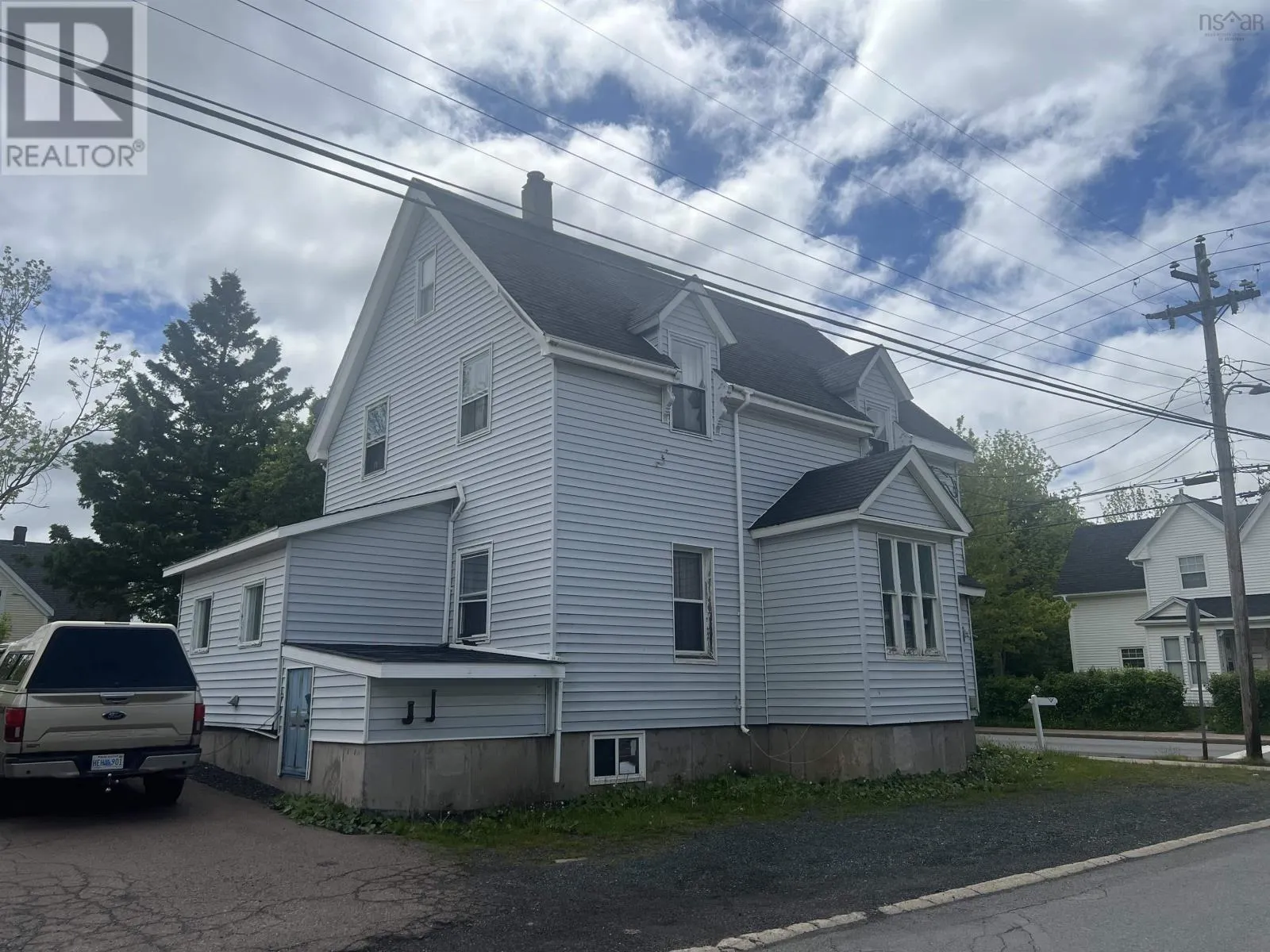 376 Washington Street
