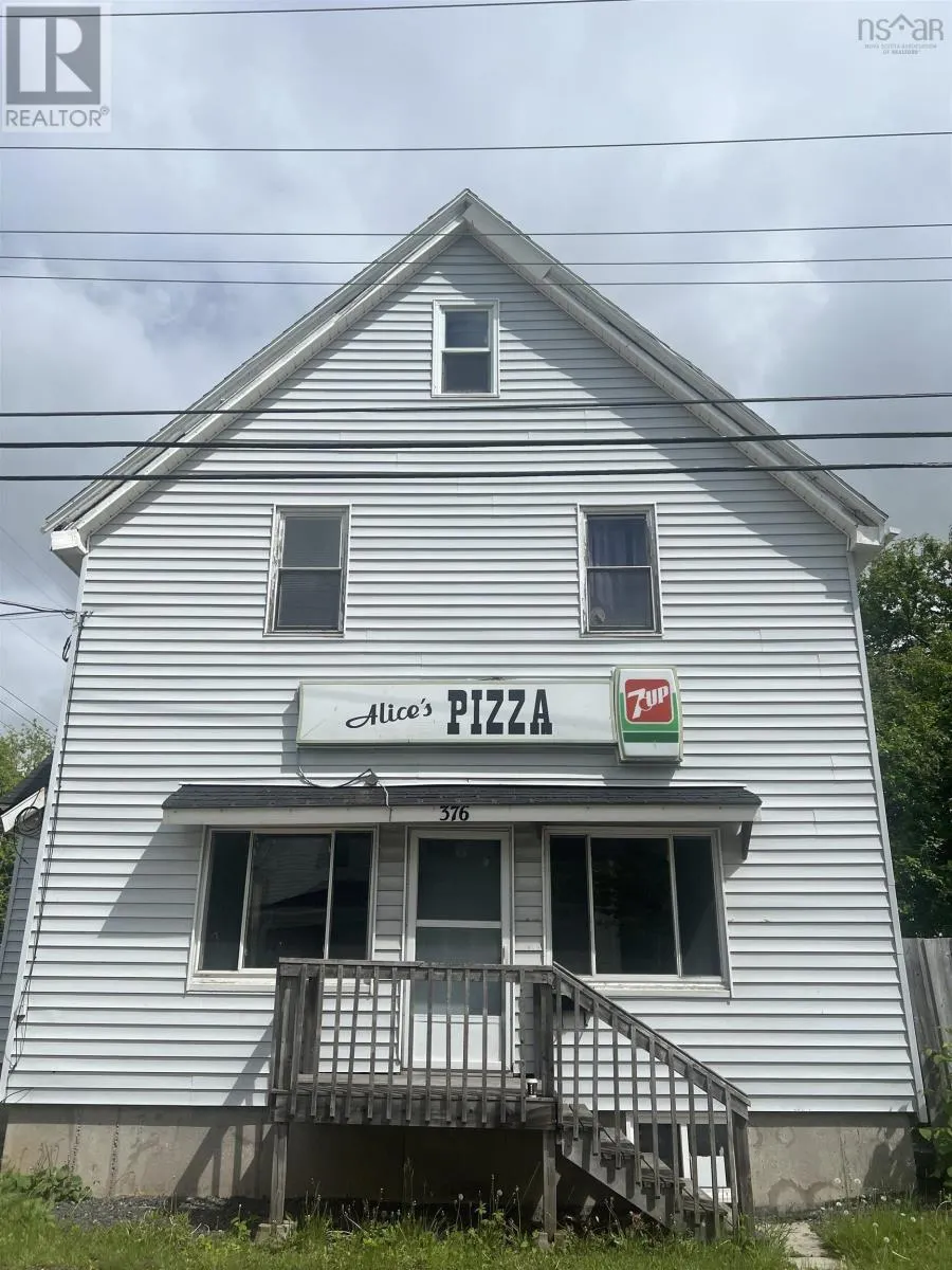 376 Washington Street