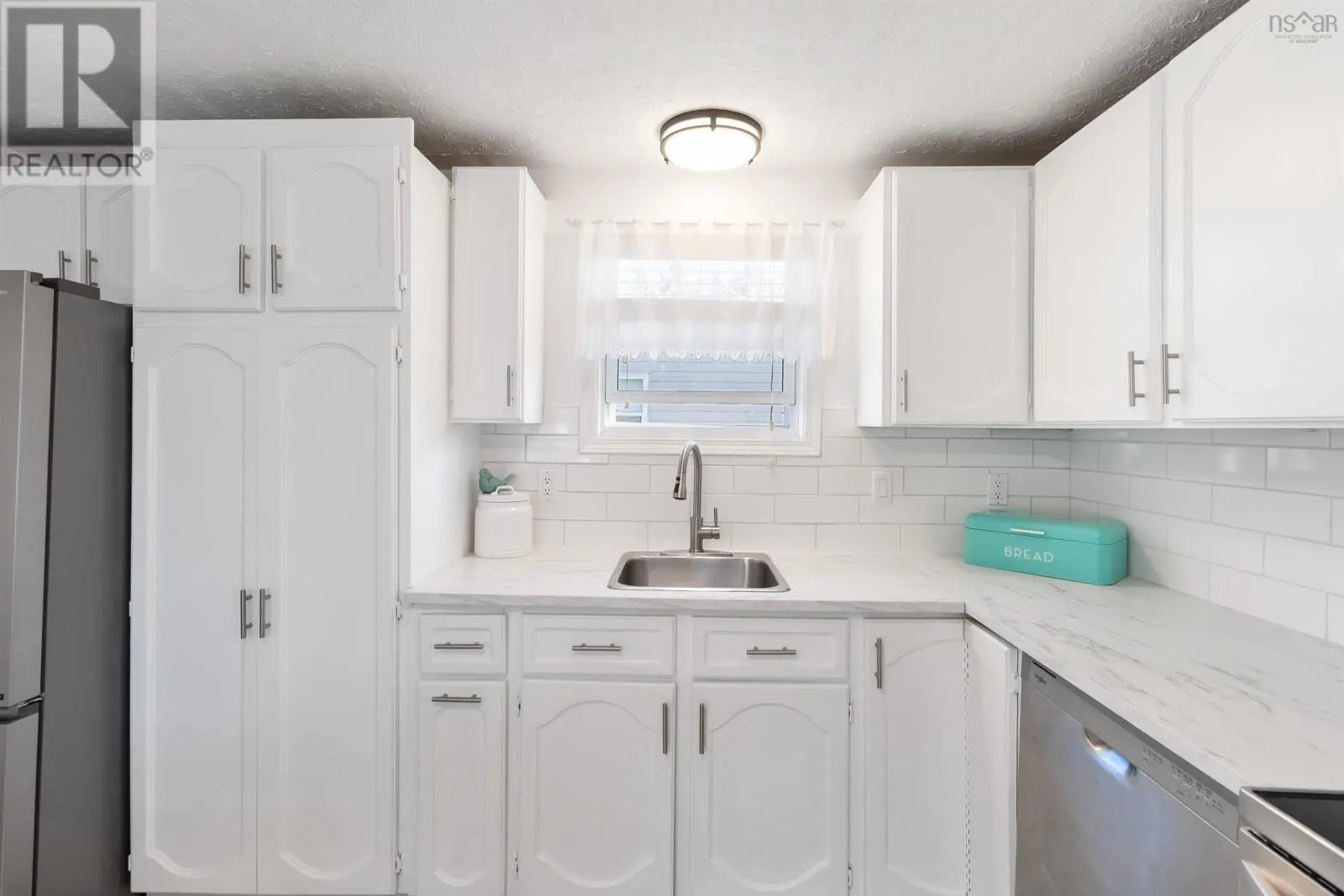 15 Florence Avenue