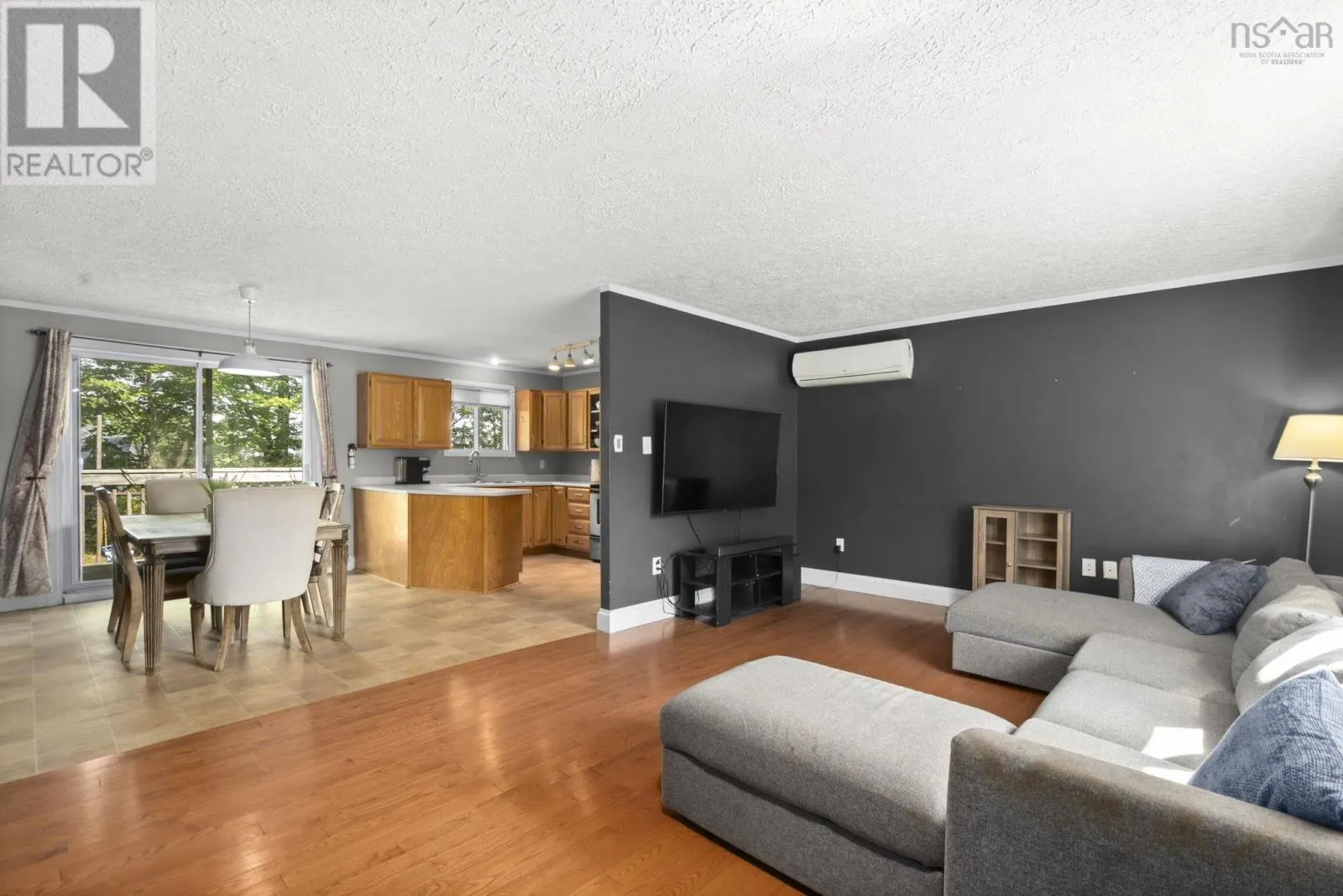 14 Ernest Avenue