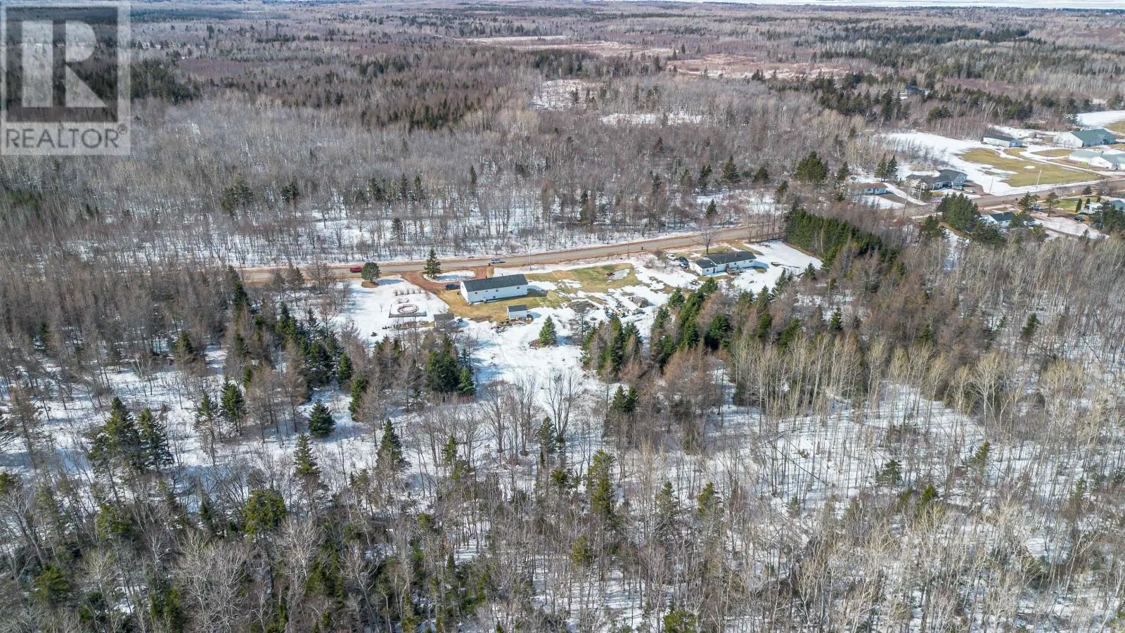 ACREAGE THOMPSON Road