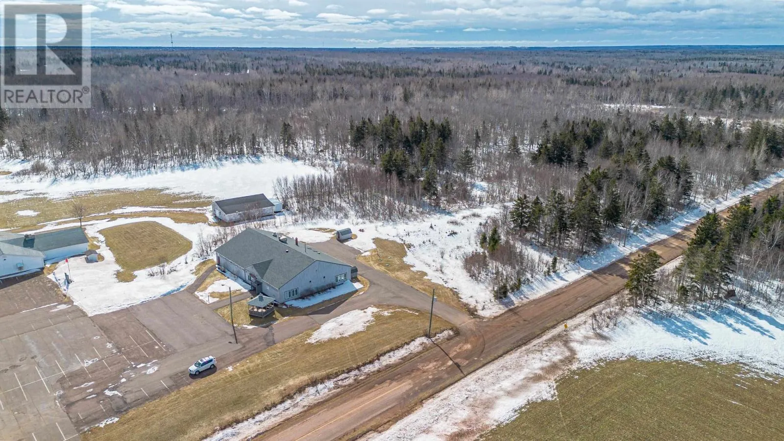 ACREAGE THOMPSON Road