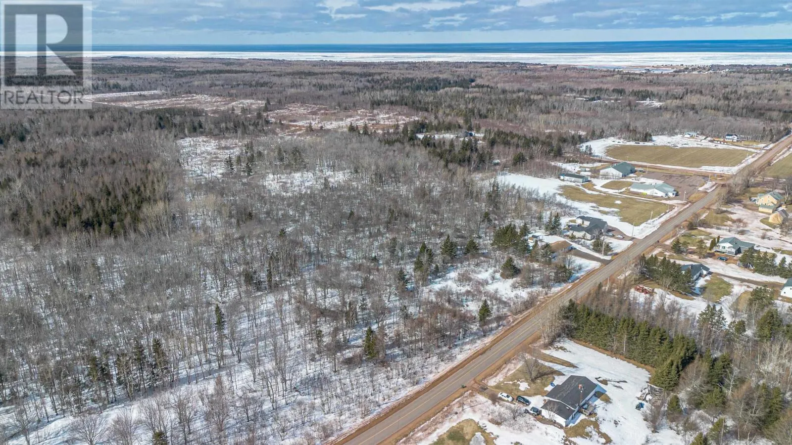 ACREAGE THOMPSON Road