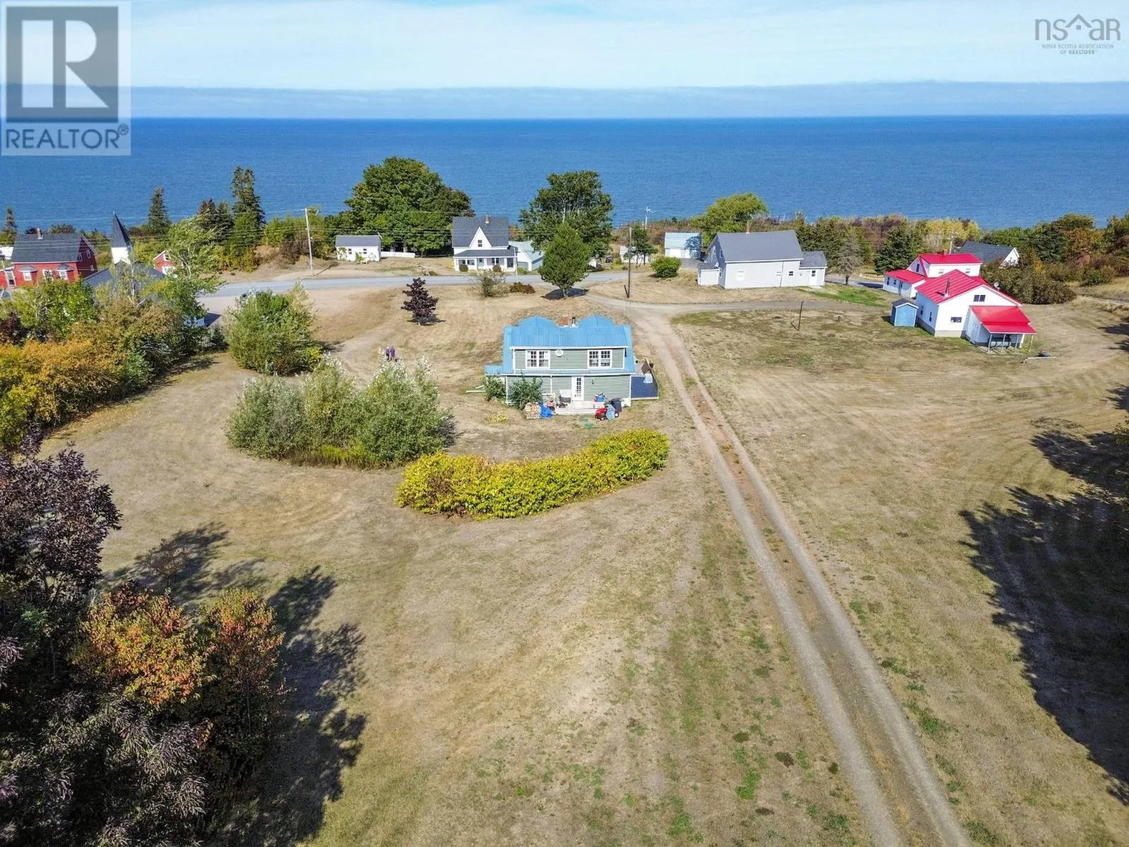 3696 Shore Road W