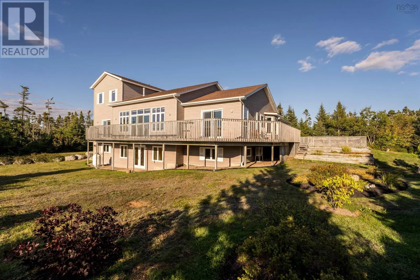 93 Crystalwood Drive