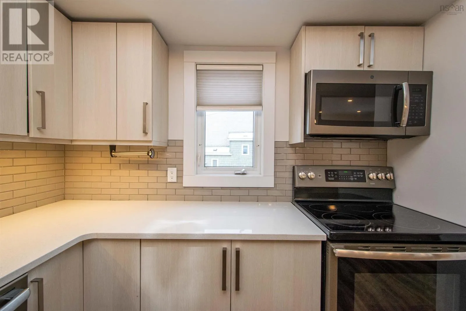 5877 Gainsborough Place
