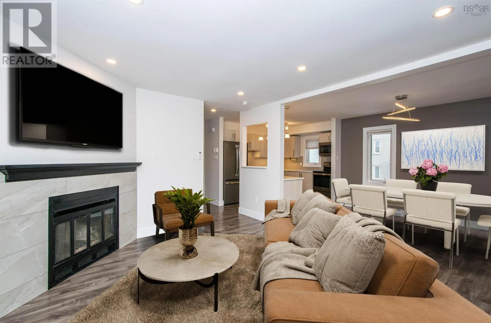 5877 Gainsborough Place