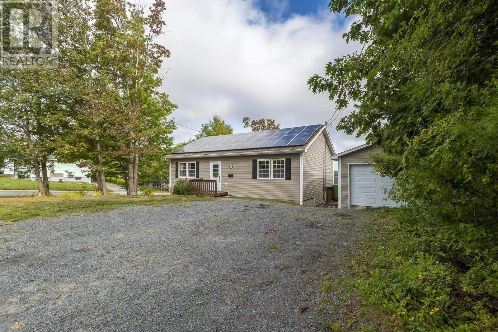 28 Forest Hill Road