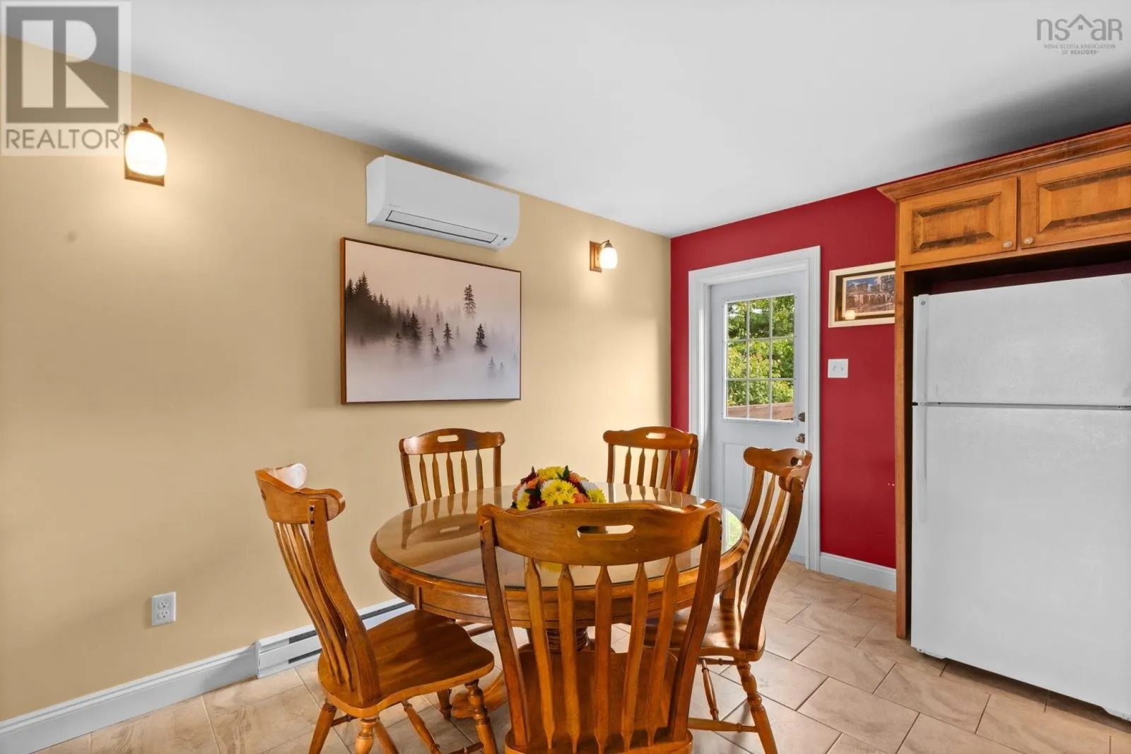 28 Forest Hill Road