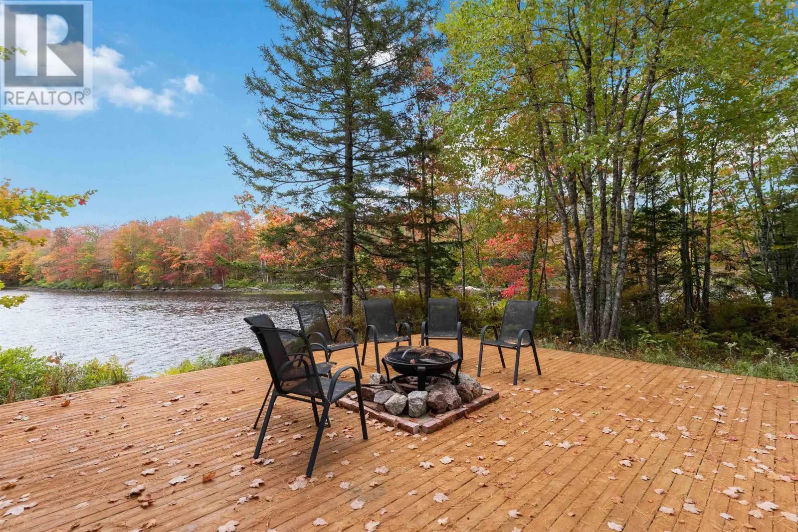 59 2 Sunshine Lane|Falls Lake Resort