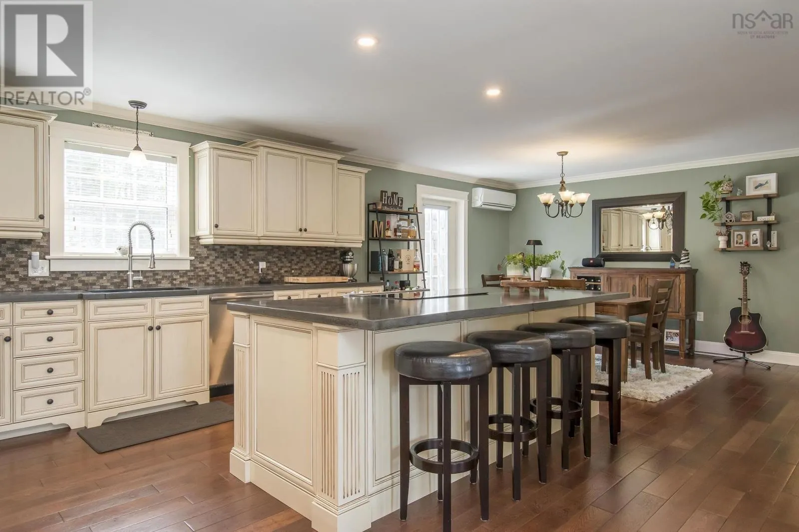 104 Meadowvale Road