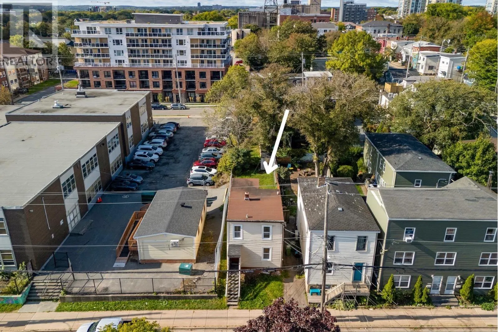 2576 Creighton Street
