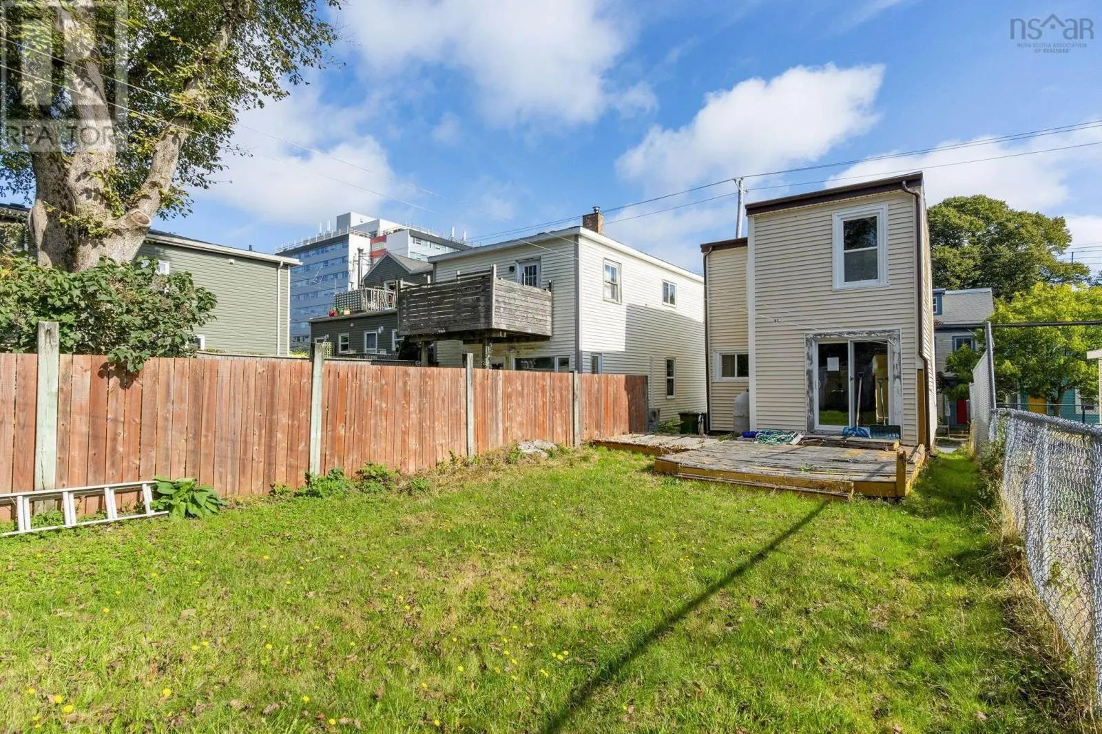 2576 Creighton Street