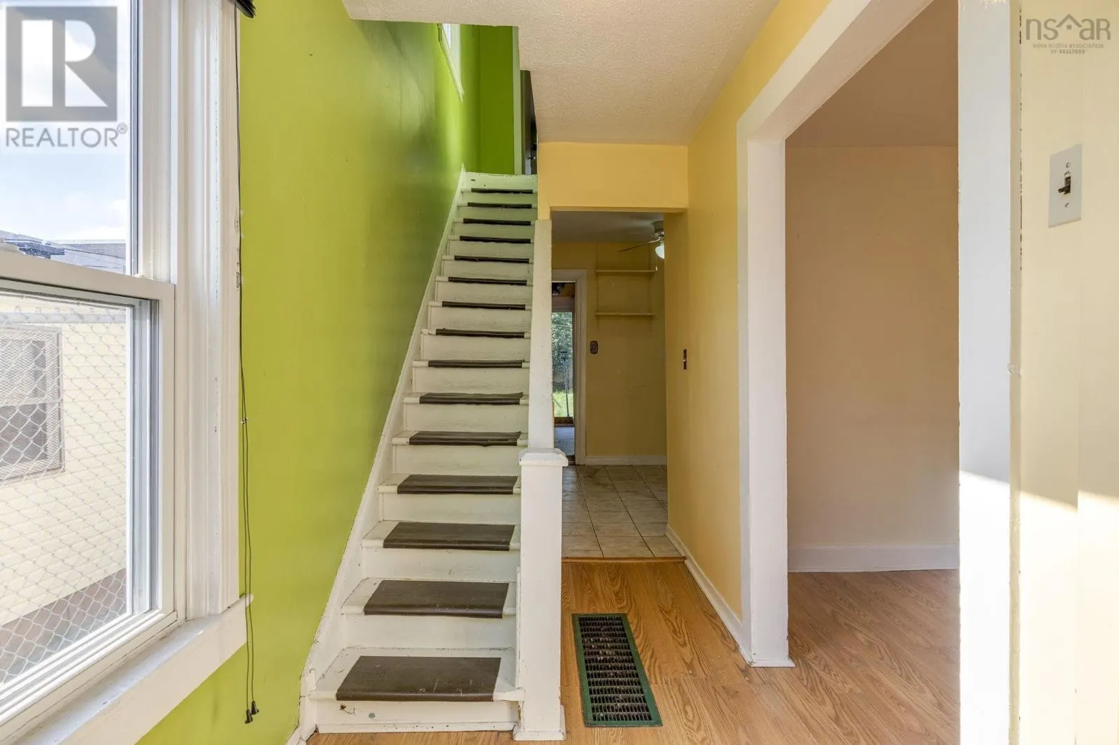 2576 Creighton Street