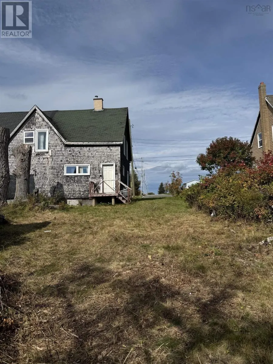 14 Maxie Court