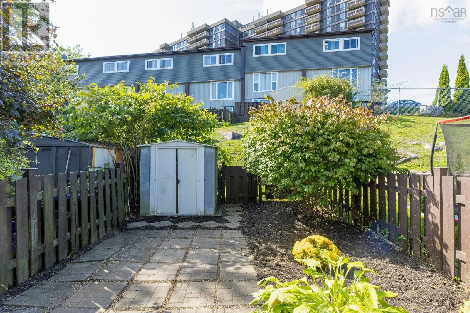 116 Bromley Road