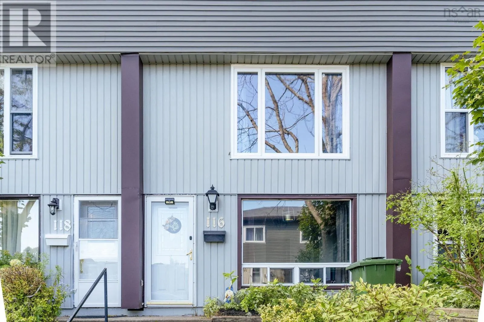 116 Bromley Road