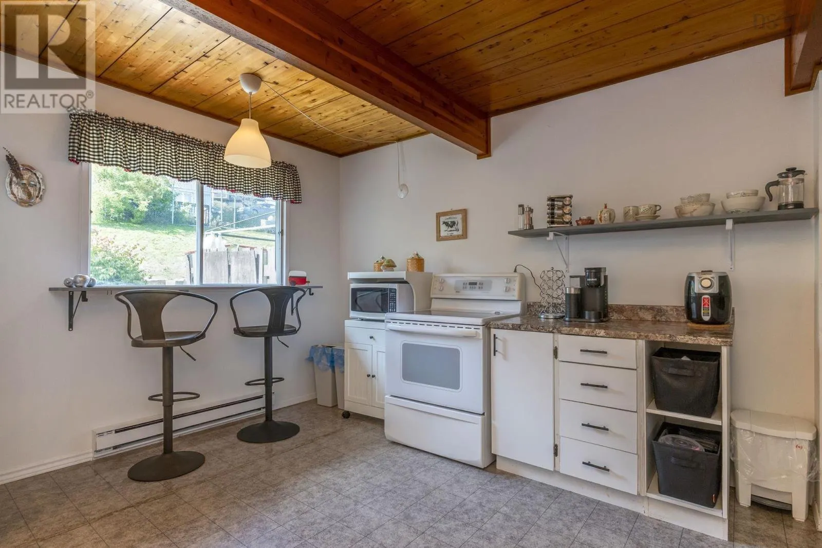 116 Bromley Road