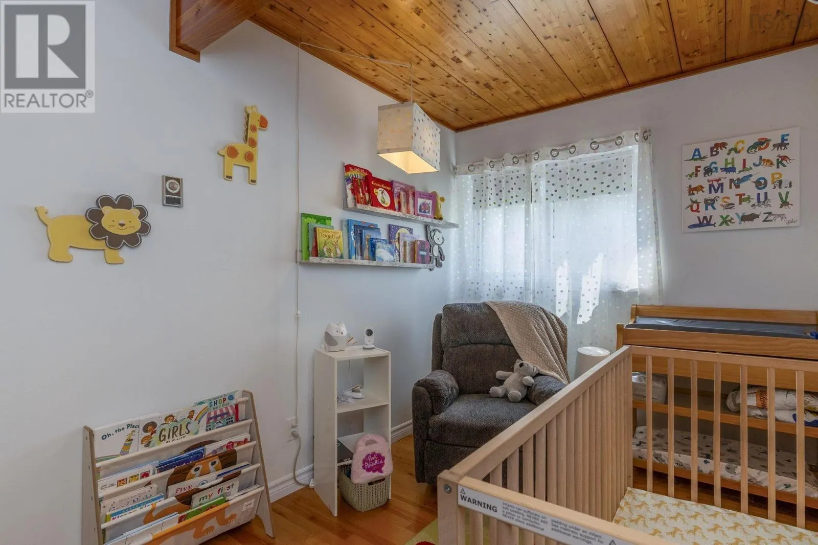 116 Bromley Road