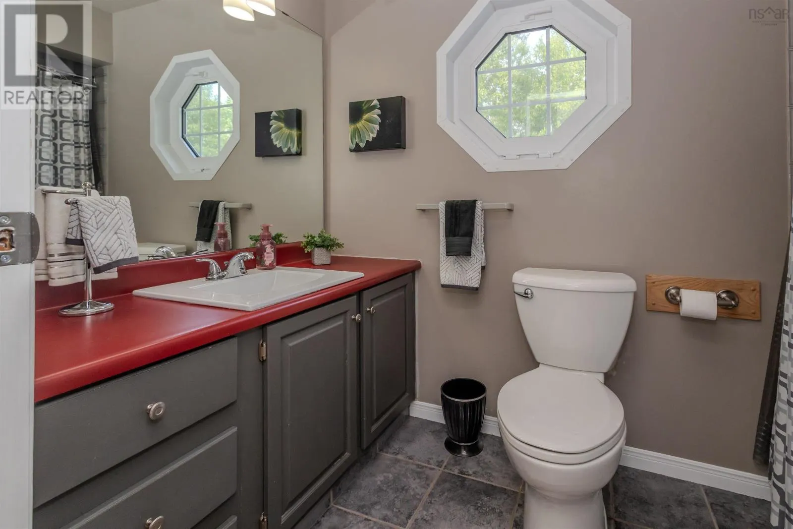 166 Oakfield Drive
