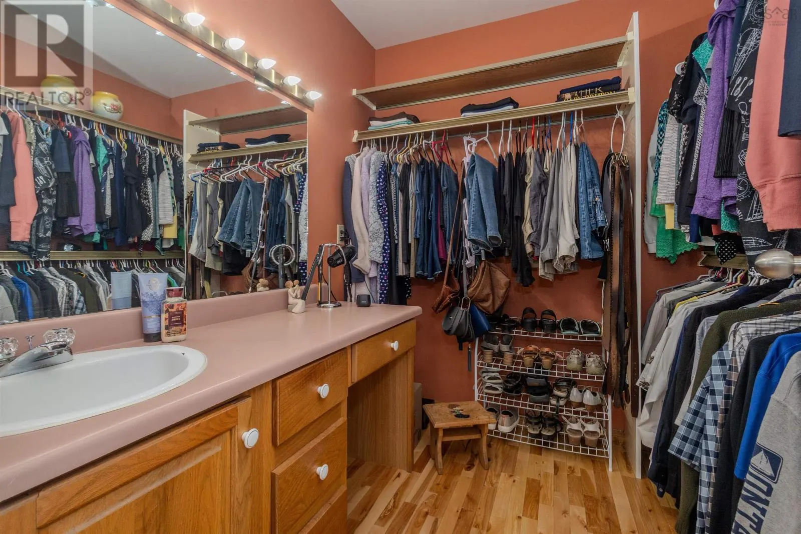 166 Oakfield Drive