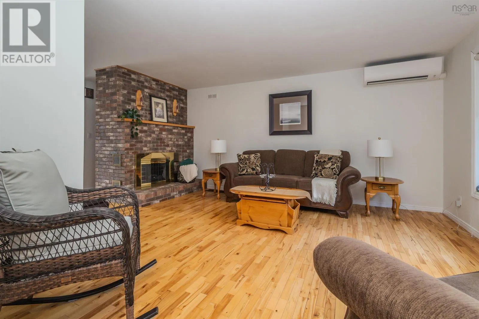 166 Oakfield Drive