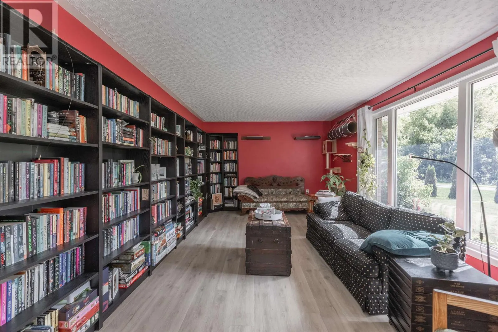 364 South Montague Road|RTE 353