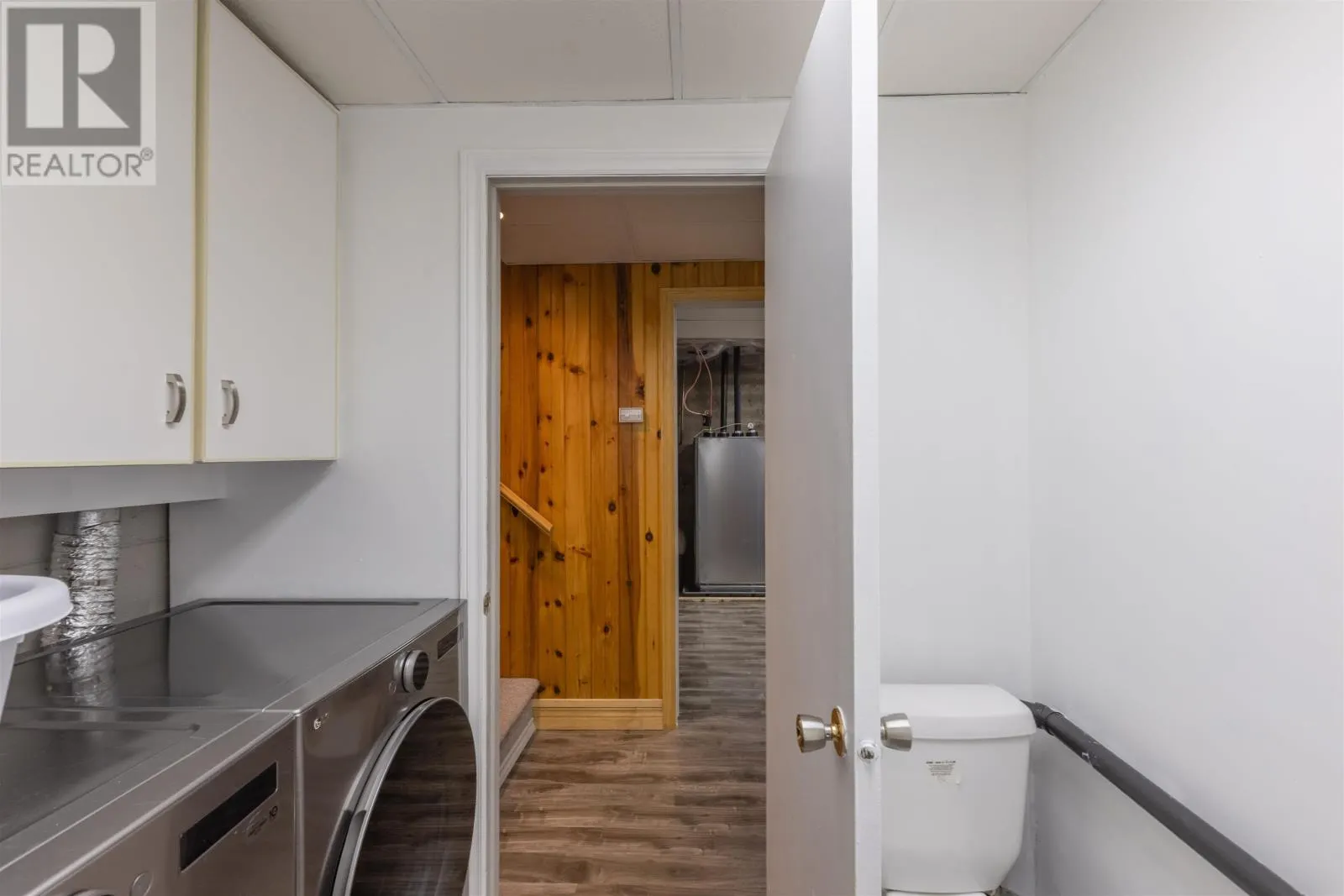 364 South Montague Road|RTE 353