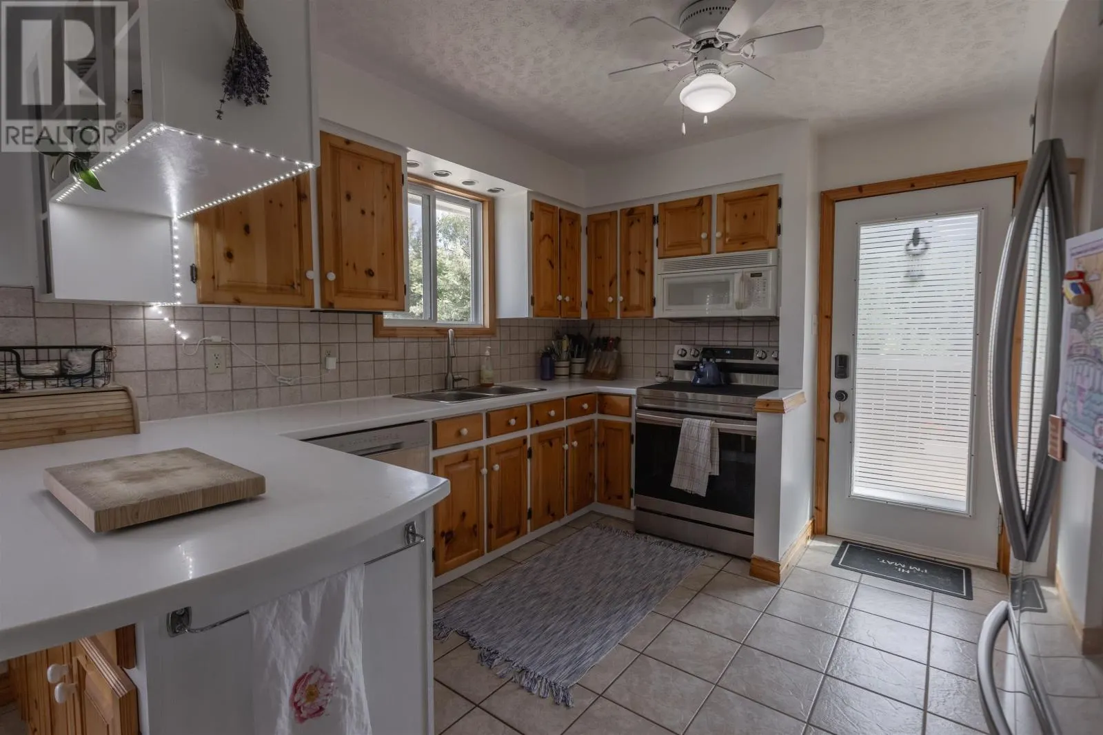 364 South Montague Road|RTE 353