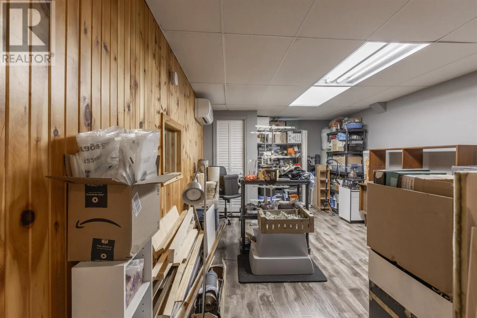 364 South Montague Road|RTE 353