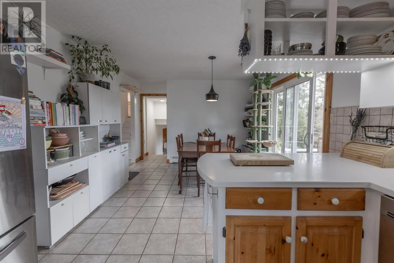 364 South Montague Road|RTE 353