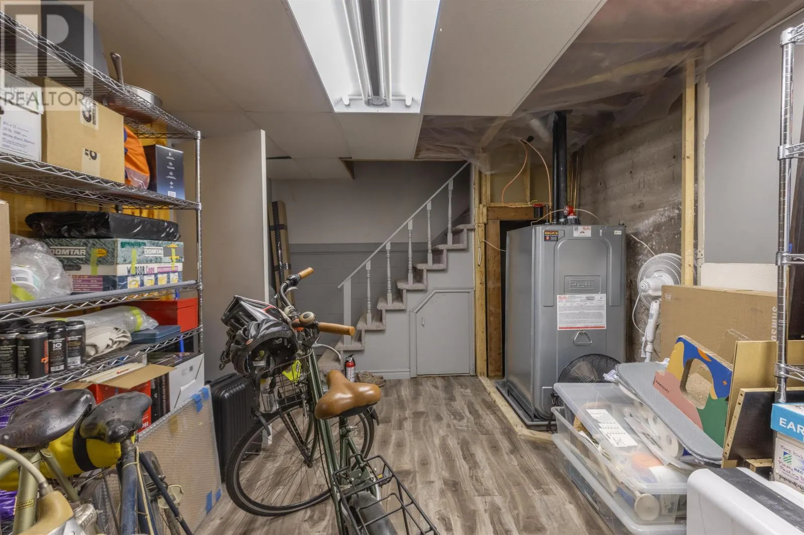 364 South Montague Road|RTE 353