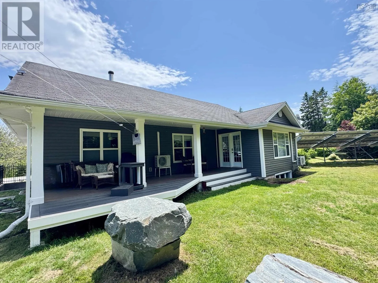 11 Old Cabin Lake Road
