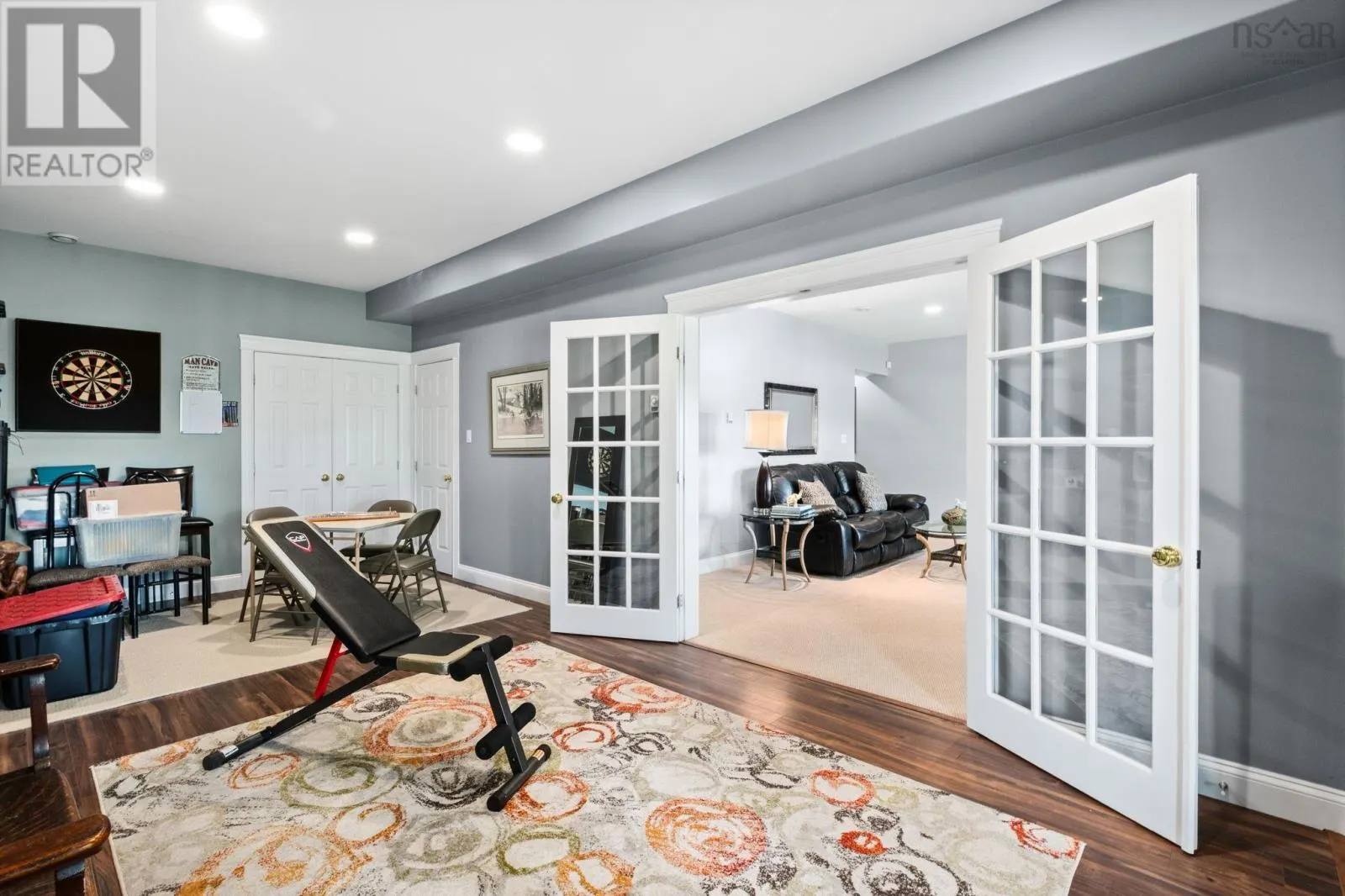 82 Greenside Lane