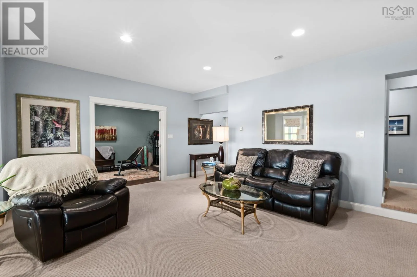 82 Greenside Lane