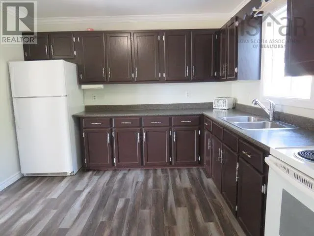 96 Romkey Drive