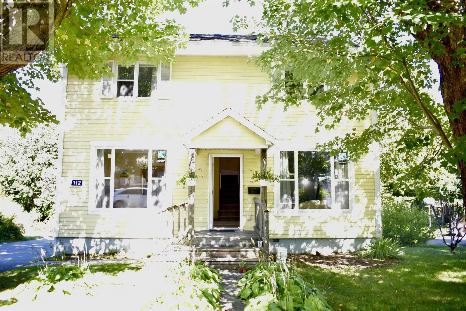 112 Bristol Avenue