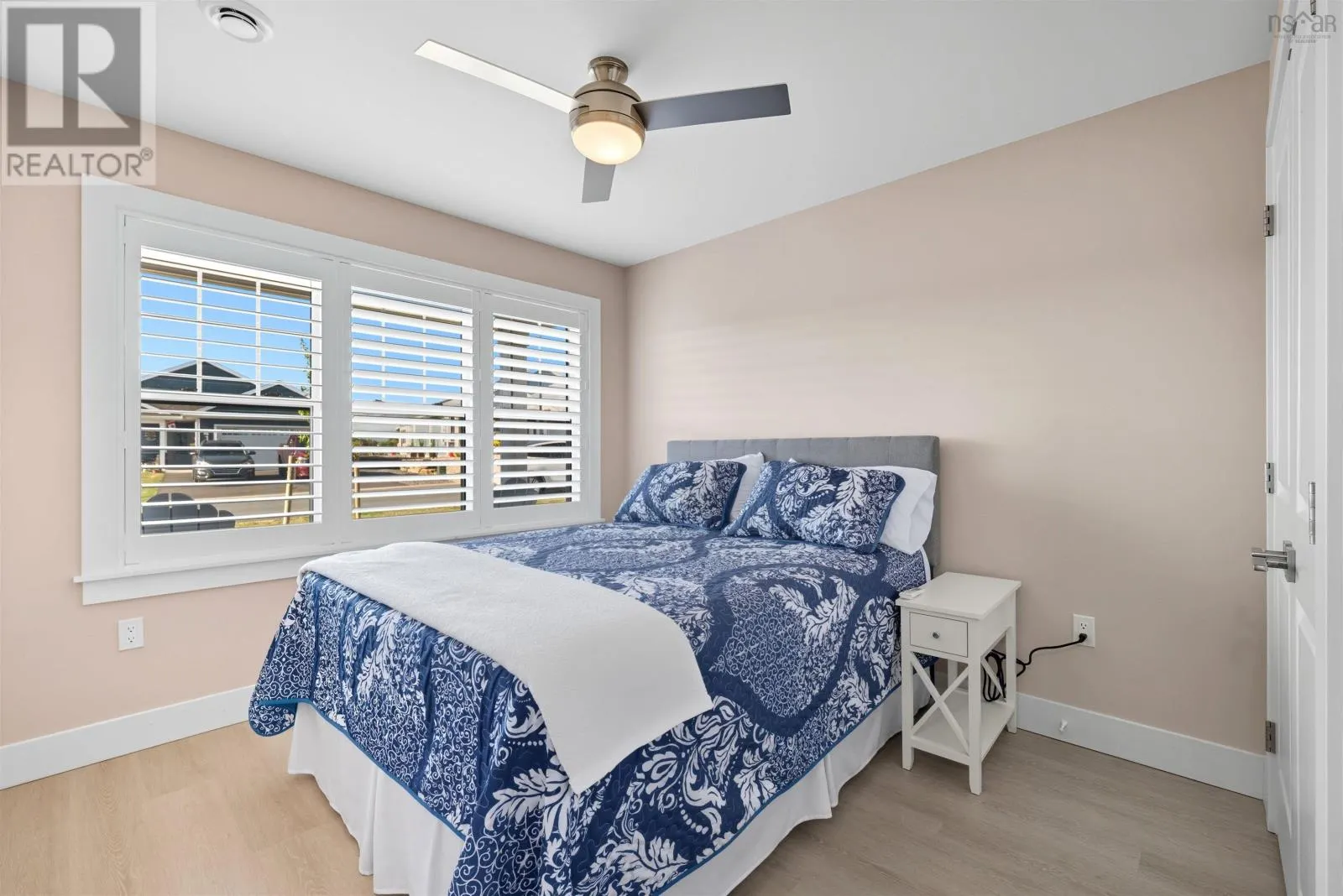 40 Community Way