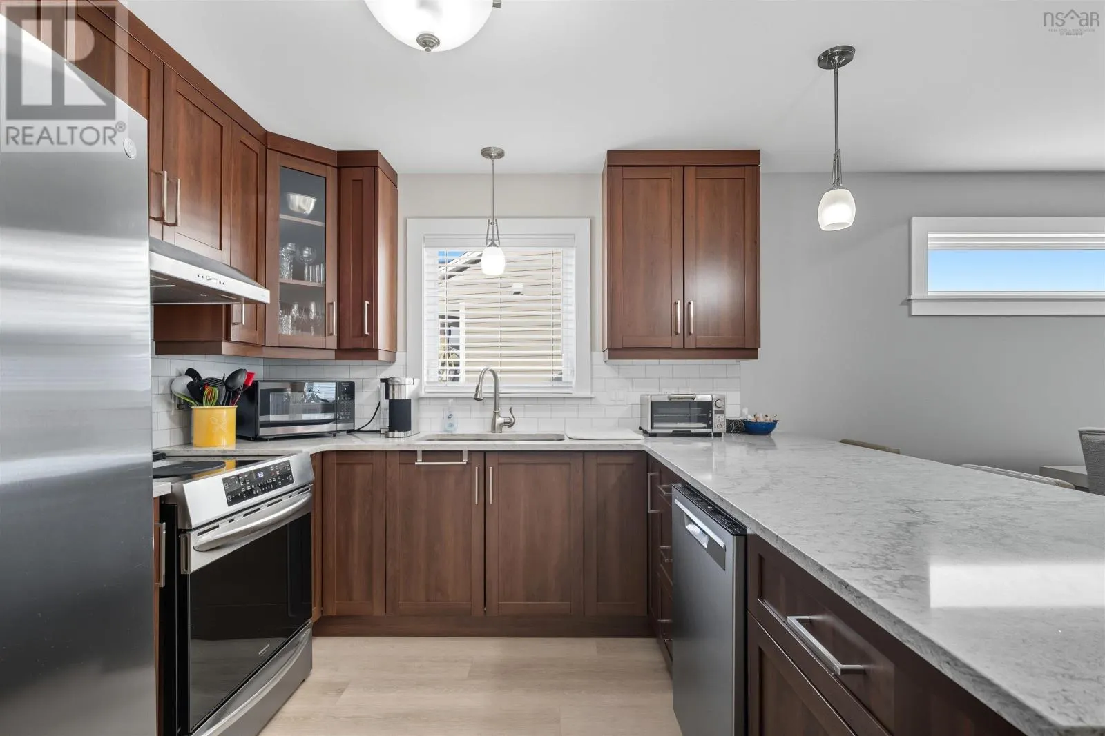 40 Community Way