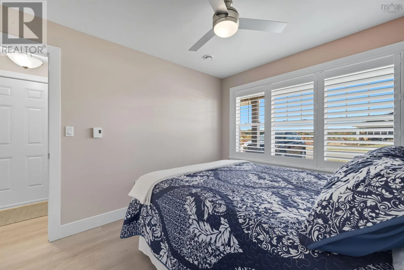 40 Community Way