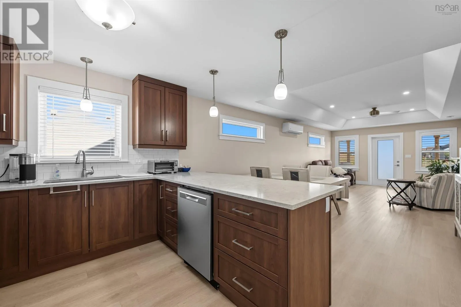 40 Community Way