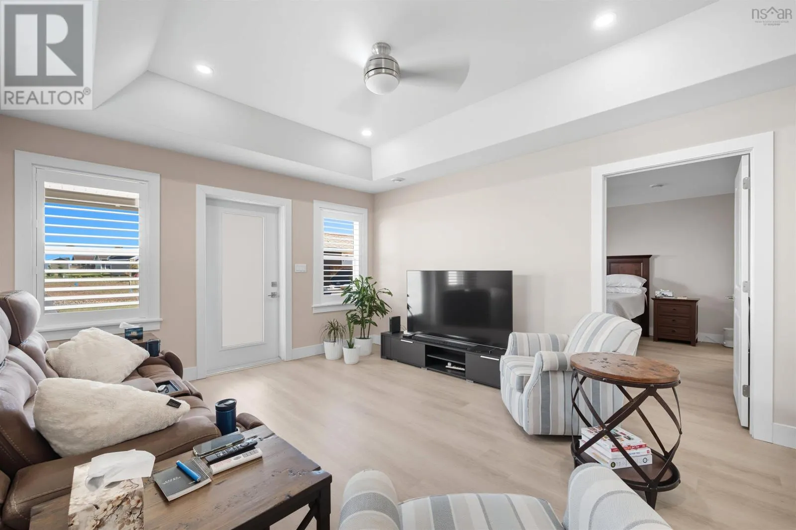 40 Community Way