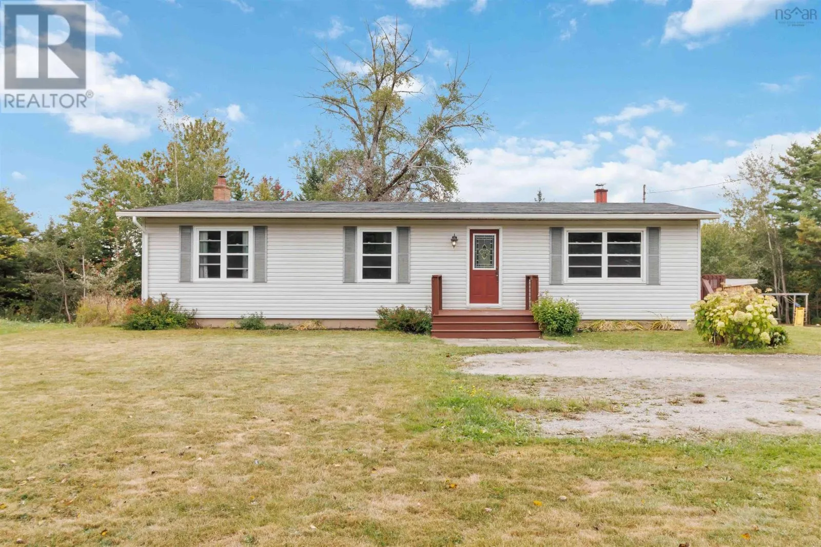 7632 Highway 7