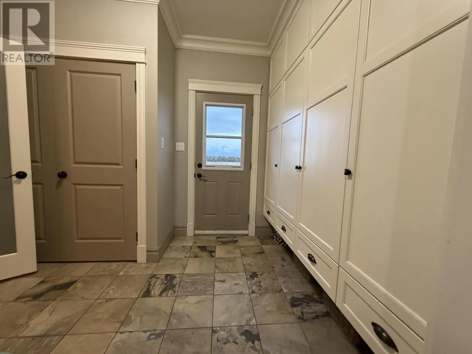 846 Upper Meadowbank Road